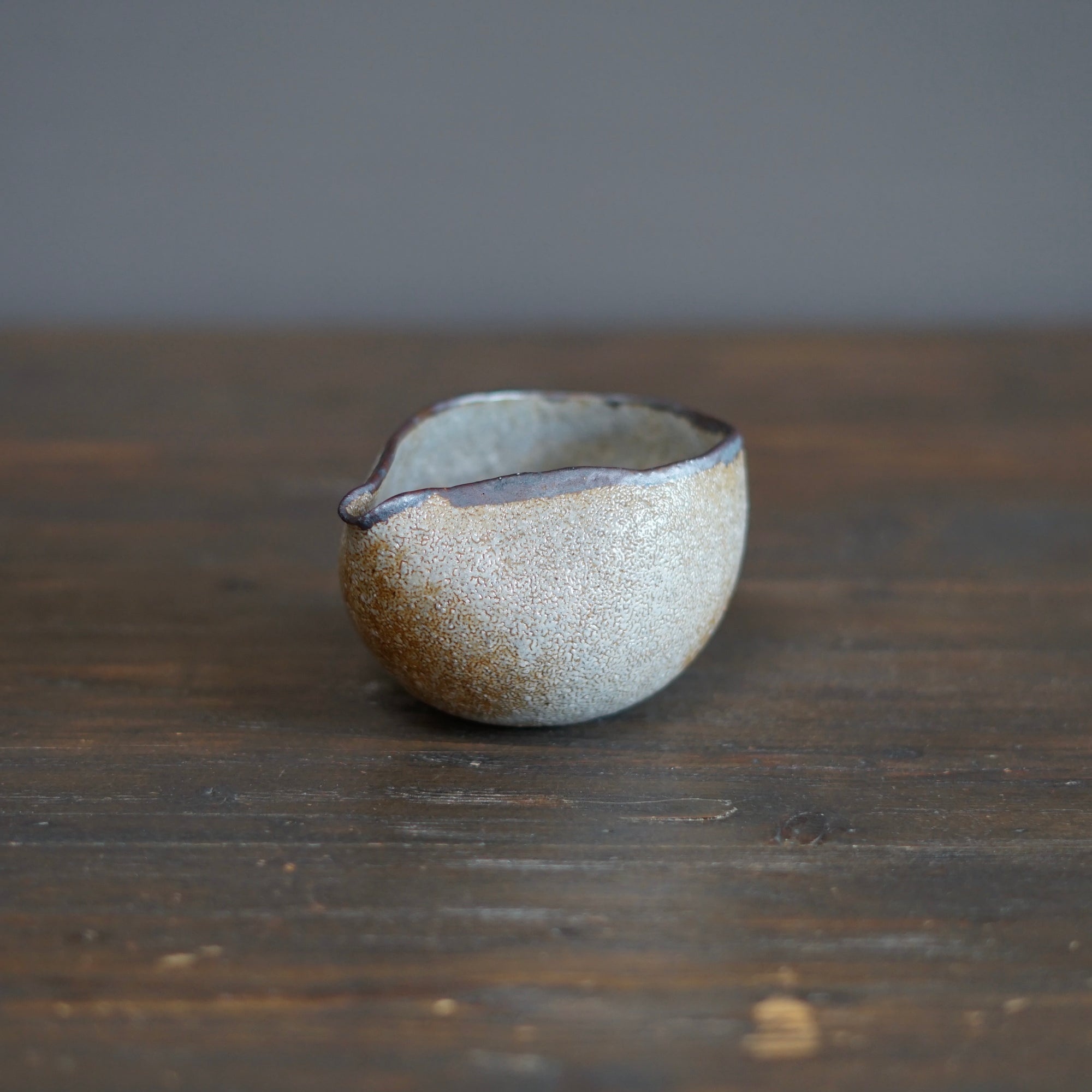 Raised Earth Sake Server #HT456