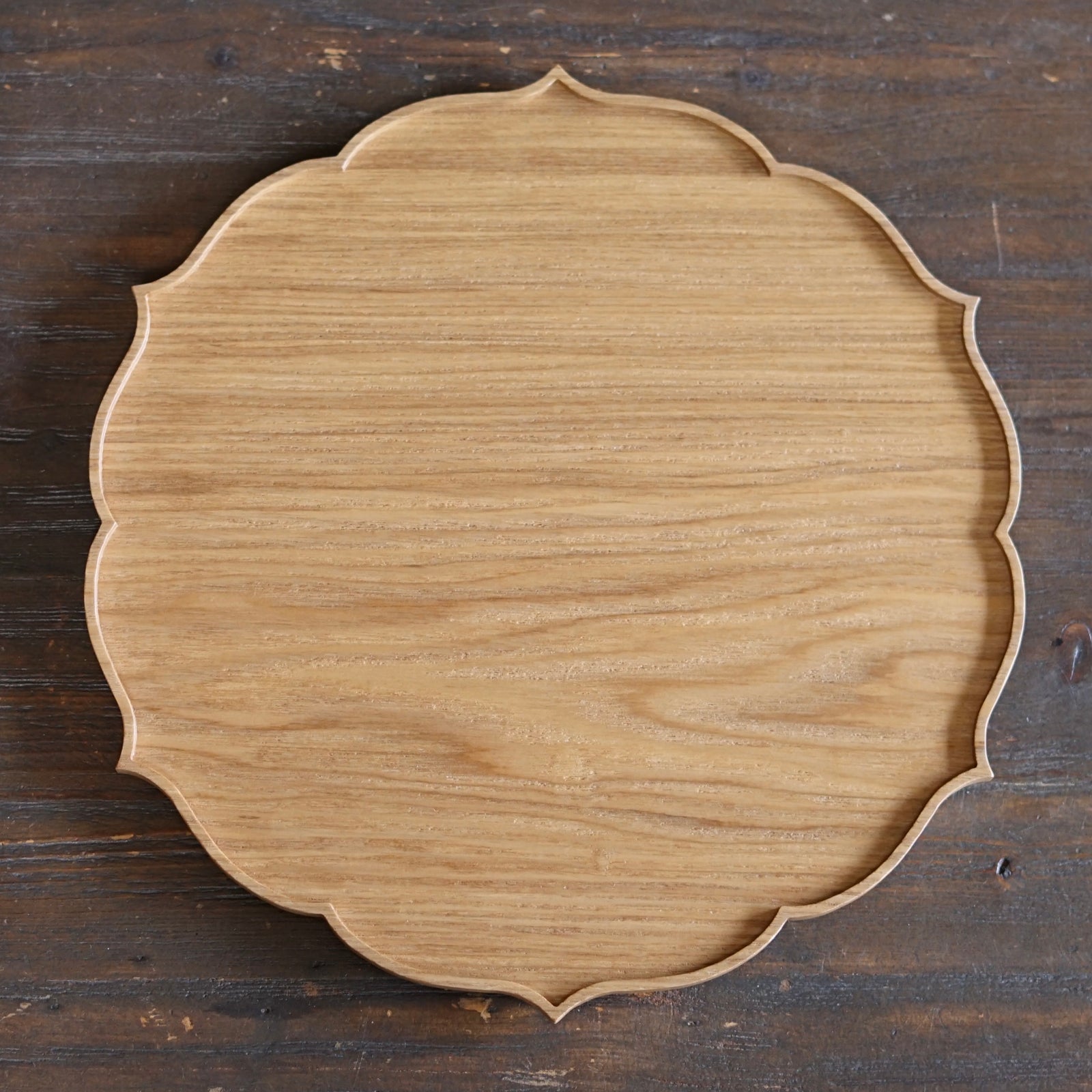 Large Scalloped Tray #F21-119-01B