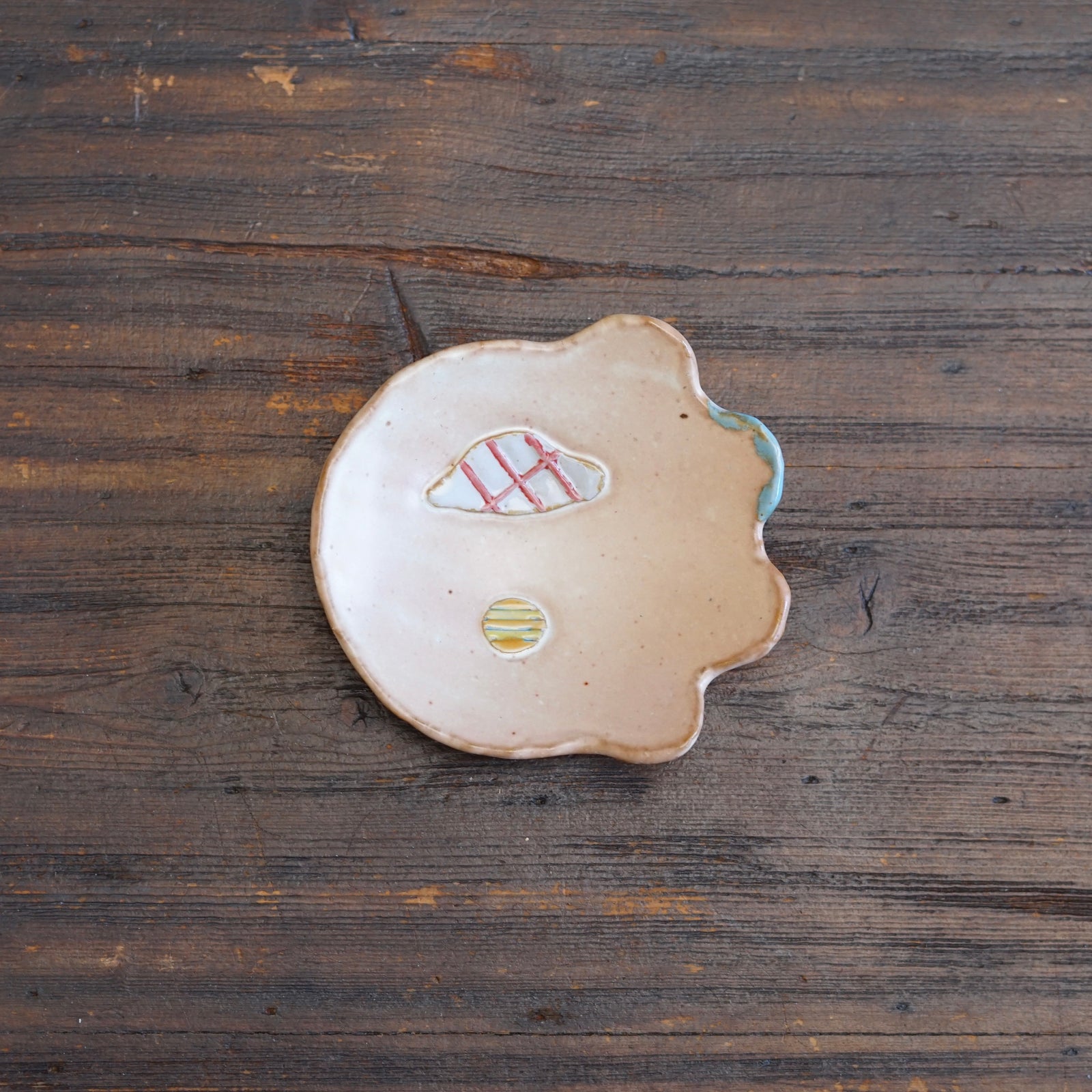 Hand Crafted Small Plate #KB21A