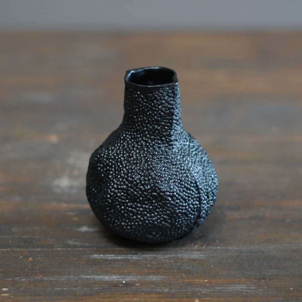 Black Caviar Small Flower Vase #LK872B