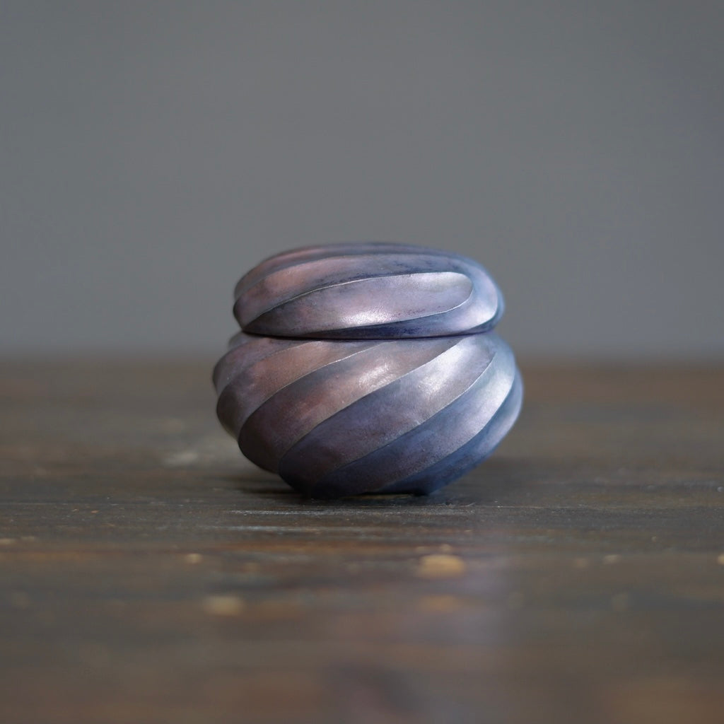 Twisted Luster Container #OMT121