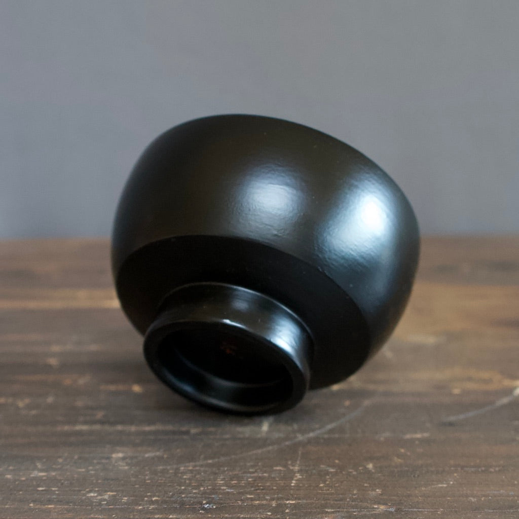 Lacquer Bowl Black #NN194 by Hiroaki Yazawa
