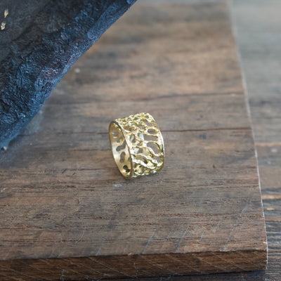 Coral Ribbon Ring 18K Gold #8107