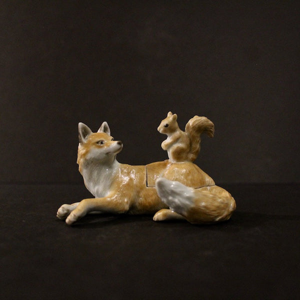 s982417501221623375_p1582_i4_w